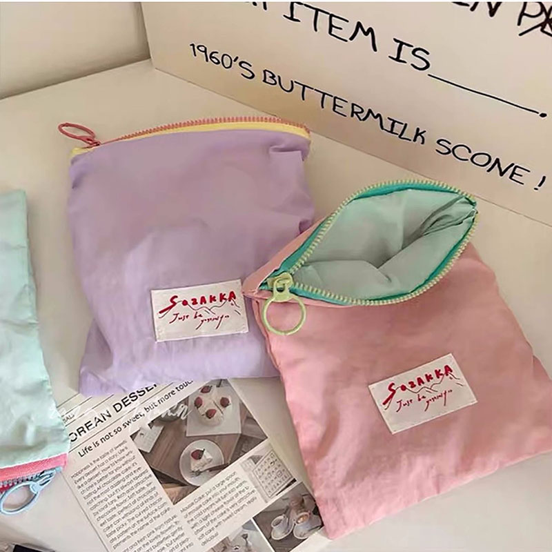 Bolsas de maquillaje de Color  - Korean Skincare Routine reseña y precio